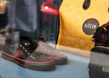¿Cuáles son las marcas del grupo Kering uno de los conglomerados de lujo más influyentes del mundo?