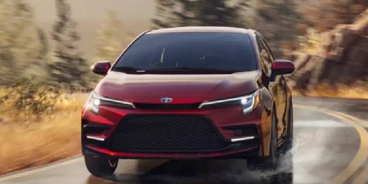 Toyota lanza el Corolla Híbrido 2026: precios y versiones