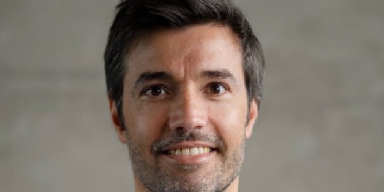 Alucinar, convencer y confiar: ¿Quién supervisa a la IA?