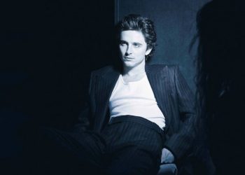 Timothée Chalamet se convierte en el nuevo rostro de Bleu de Chanel L’Exclusif