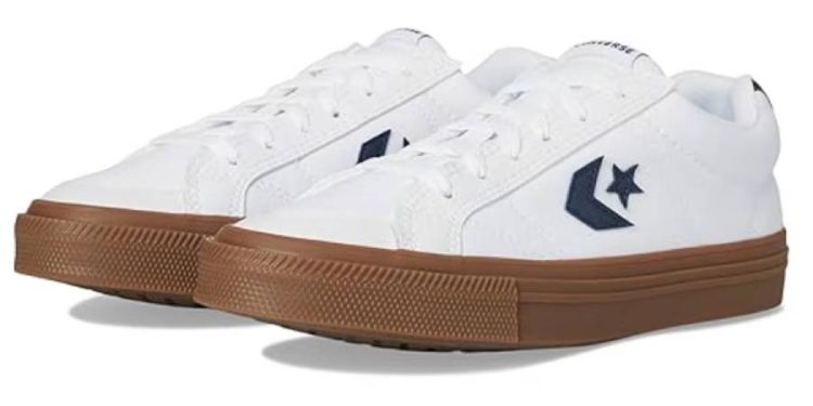 Las zapatillas icónicas de Converse que salvan tu ‘look’ de verano y son el capricho perfecto
