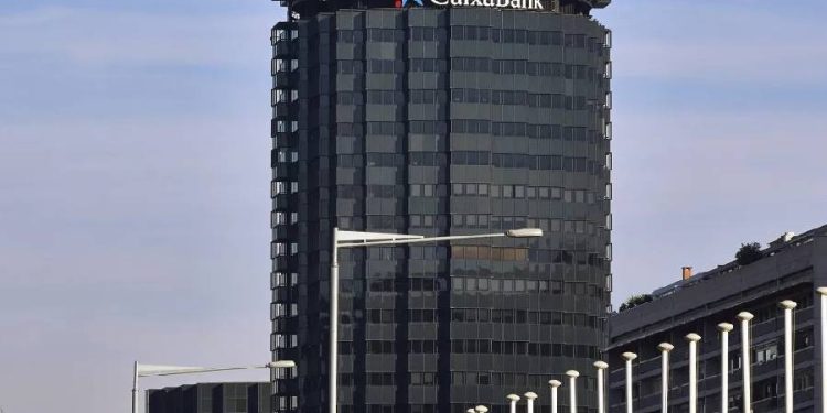 CaixaBank se asocia con Green & Human para impulsar un turismo sostenible en España