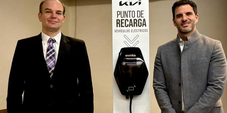 Cargadores eléctricos de Kia y Casa Andina