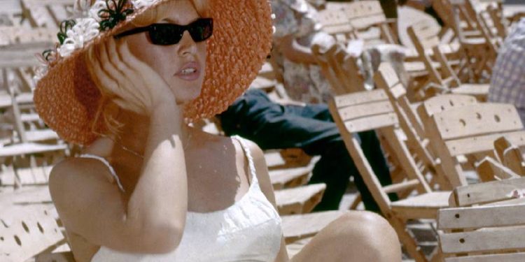 De Jackie Kennedy a Brigitte Bardot: Inspiración que no caduca