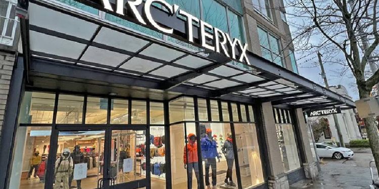 Amer Sports eleva sus previsiones pese a la desaceleración de Arc’teryx