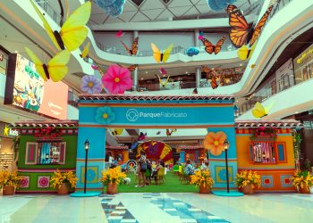 Parque Fabricato florece con cultura, música y tradición durante la Feria de las Flores