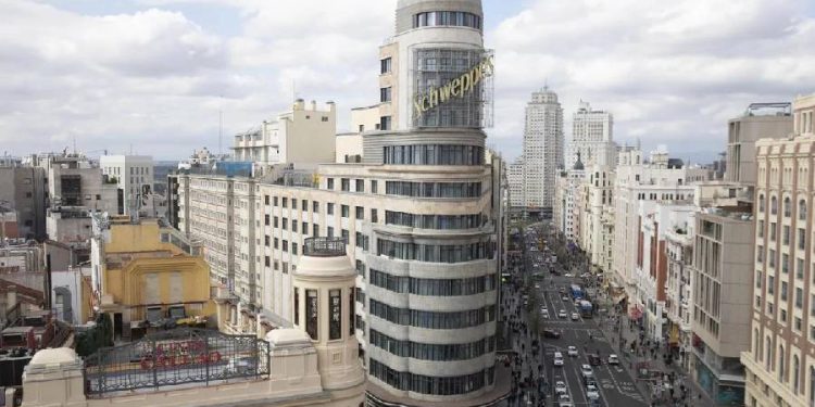 Fnac Callao reabre en Madrid con una reforma que transforma el epicentro cultural