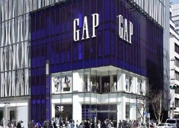 Gap estanca ventas y beneficios en plena transformación