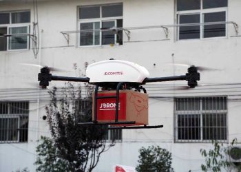 JD.com acelera ventas en la primera mitad, pero corta beneficios
