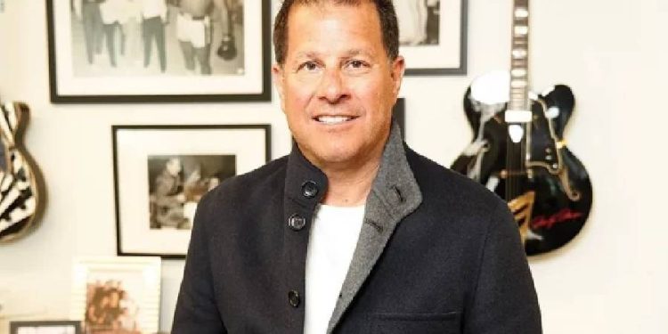 Levi’s designa a un ex Victoria’s Secret como primer director