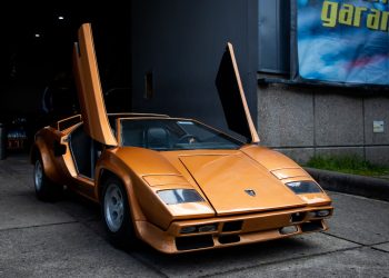 El tuning toma el protagonismo en la gran feria de carros usados de Bogotá