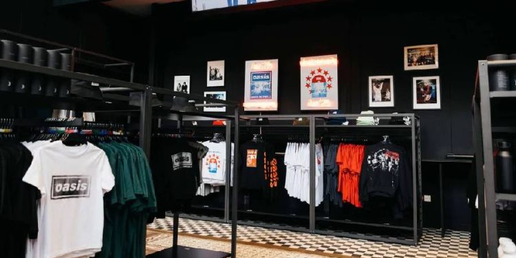 La llegada de la Oasis Fan Store a la Ciudad de México