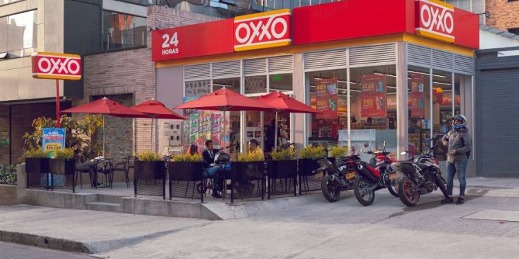 OXXO Colombia, 16 años de innovación, inclusión y conveniencia