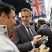 Tradición británica y sabor uruguayo se fusionan en fiesta de Tienda Inglesa