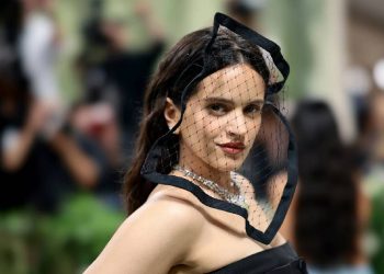 Rosalía: moda y música en una revolución fluida