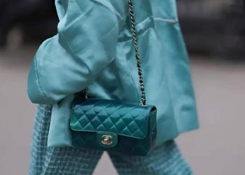 Transformative Teal: El color clave que marcará 2026 en moda y tendencias