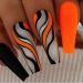 Uñas extravagantes: ¿Elegancia o exceso?