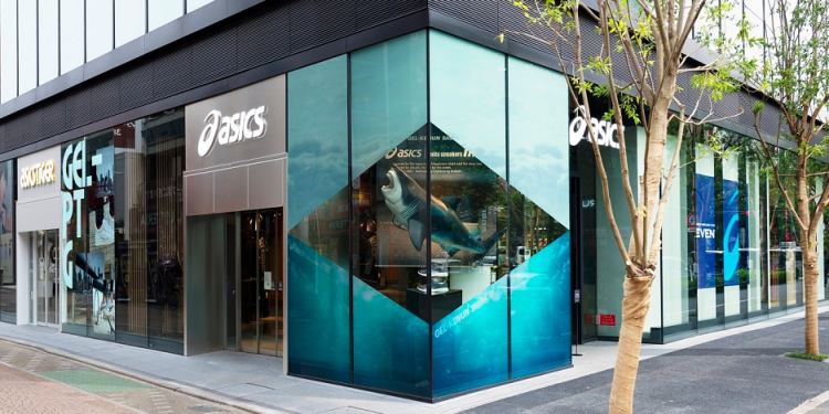 Asics Perú
