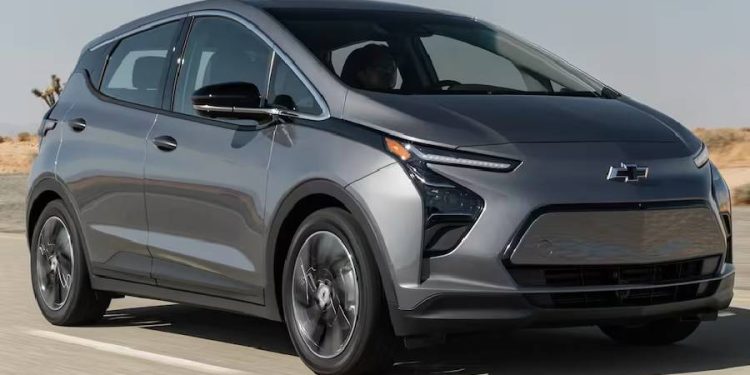 Chevrolet Bolt 2027: el precio del nuevo “hatchback” eléctrico y barato que se lanza en EE.UU.