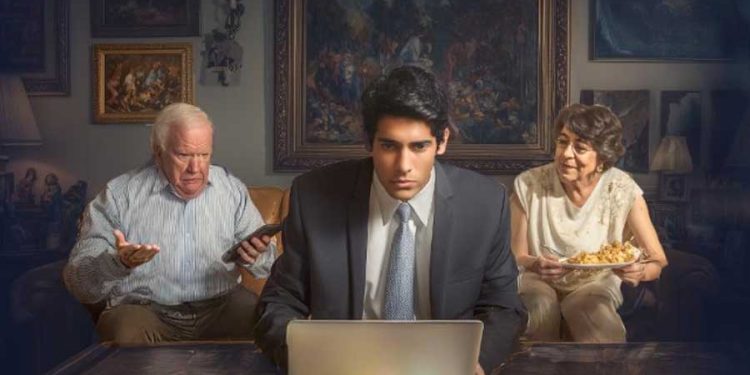 hombre no independiente viviendo con sus padres