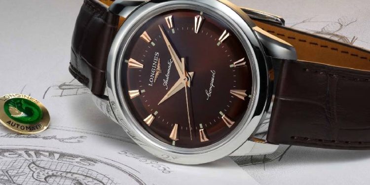Longines reinventa su icónico Conquest Heritage