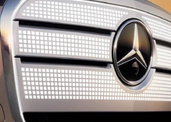 Mercedes-Benz presenta el GLC eléctrico con parrilla digital y tecnología avanzada