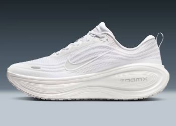 Nike Vomero Plus Tenis de correr en pavimento para hombre