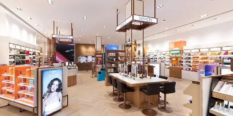 Tengo un primer vistazo exclusivo dentro de la nueva tienda de Space NK … estos son productos antienvejecimiento que vuelan desde los estantes