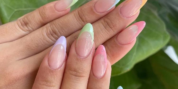 ¡Uñas de Agosto 2025: Tendencias que impactan!