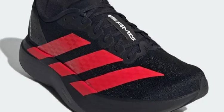 Las Adidas Adizero EVO SL AMG son las zapatillas de running para los verdaderos fans de la F1