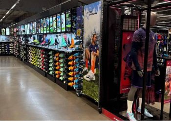 Abre en Valencia una tienda de 470 m2 de una reconocida marca de deporte: «Queremos ser una referencia»