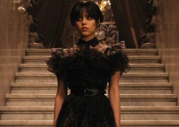 El Estilo Merlina: poder y oscuridad en la moda global