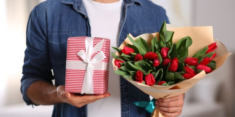 Amor y Amistad 2025, cómo garantizar entregas puntuales y experiencias memorables