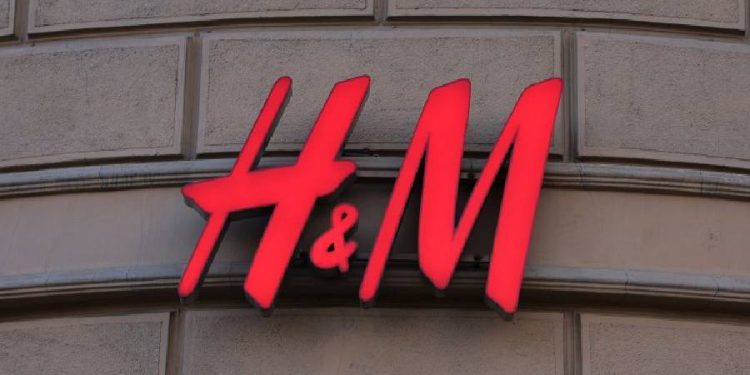 H&M retail