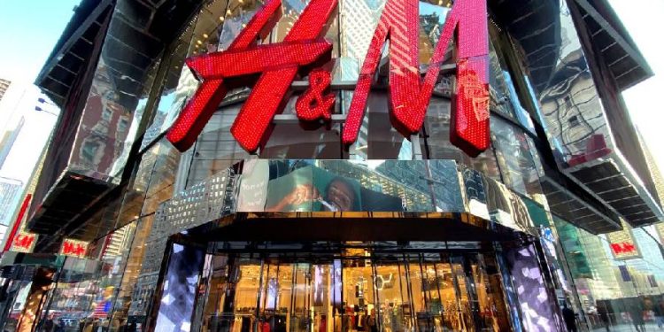 H&M