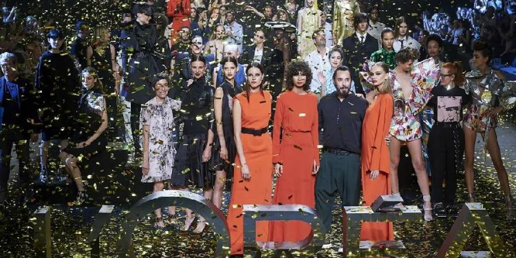 L’Oréal Paris: belleza oficial en el 40º aniversario de la Mercedes‑Benz Fashion Week Madrid