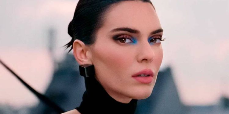 Mugler regresa al maquillaje con Kendall Jenner y L’Oréal Paris