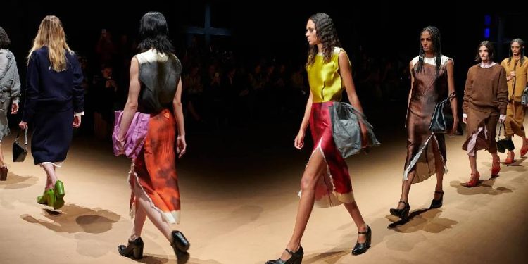 Paleta Prada: diez duelos cromáticos que redefinen el color