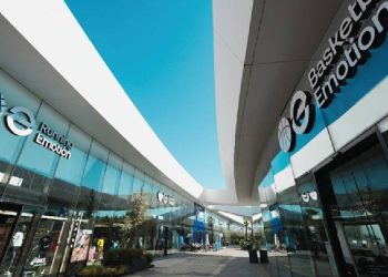 Oasiz Madrid inaugura tres tiendas de Sports Emotion