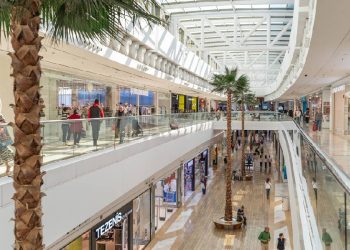 Retail español en 2025: solidez y oportunidades en un entorno dinámico