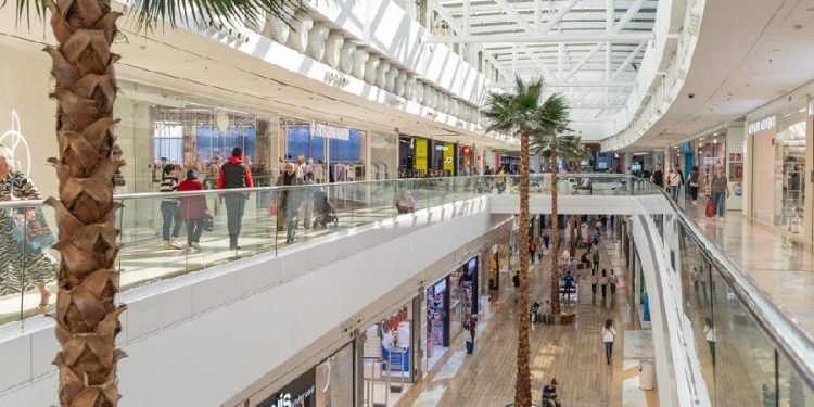 Retail español en 2025: solidez y oportunidades en un entorno dinámico