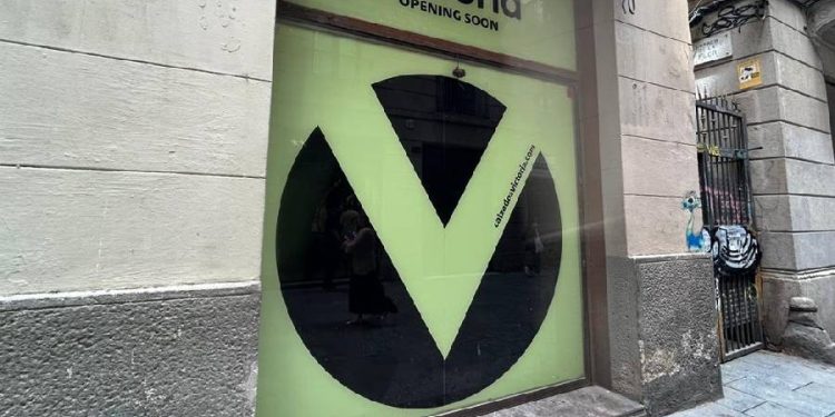 Victoria abre su primera tienda en Barcelona