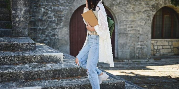 Zapatillas de mujer moda calzado