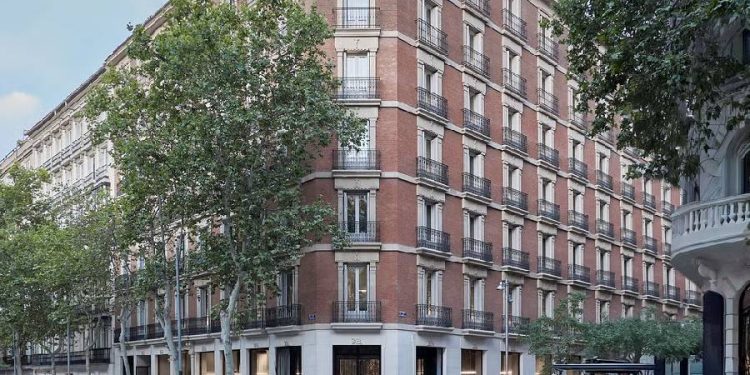Dividendos Inditex y Santander: Fechas Límite y Estrategia