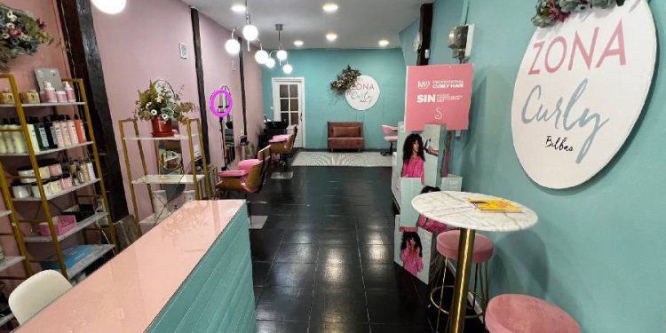 Zona Curly: expansión en franquicia para transformar el cuidado del cabello rizado