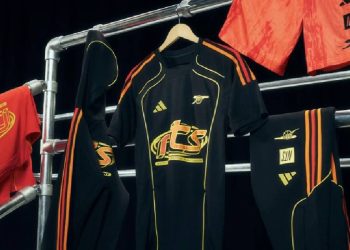 Adidas y el Arsenal presentaron una nueva colección en colaboración con NTS Radio