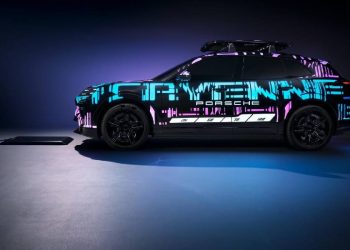 El próximo Cayenne será el primer Porsche con carga inalámbrica