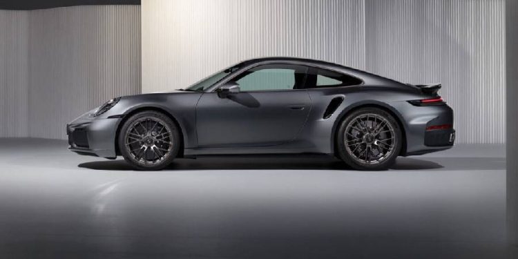 El Porsche 911 más potente de la historia es híbrido