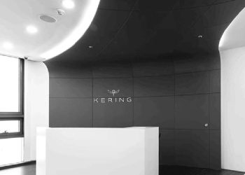 Caída en ensayo: Kering redefine su ruta de lujo