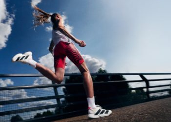 Adidas AG anuncia alianza estratégica con Glo Brands B.V.